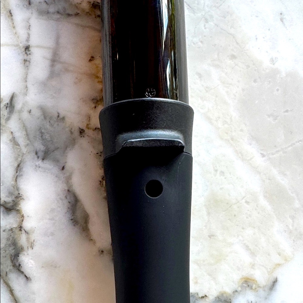 L’ange Le Curl Titanium Curling Wand with 32mm Barrel - Picture 7 of 8